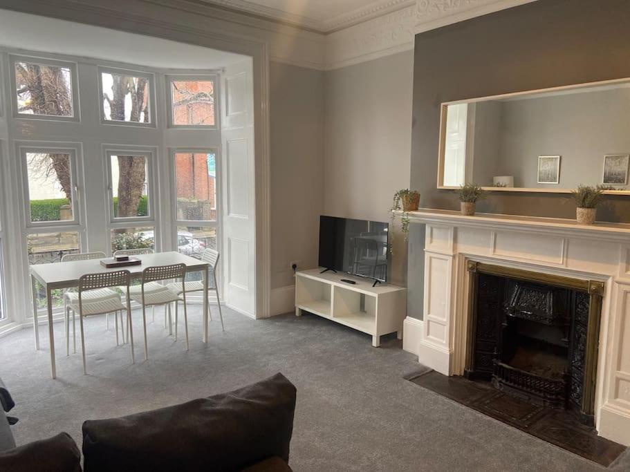 Southsea Boutique 2 Bedroom Flat Portsmouth